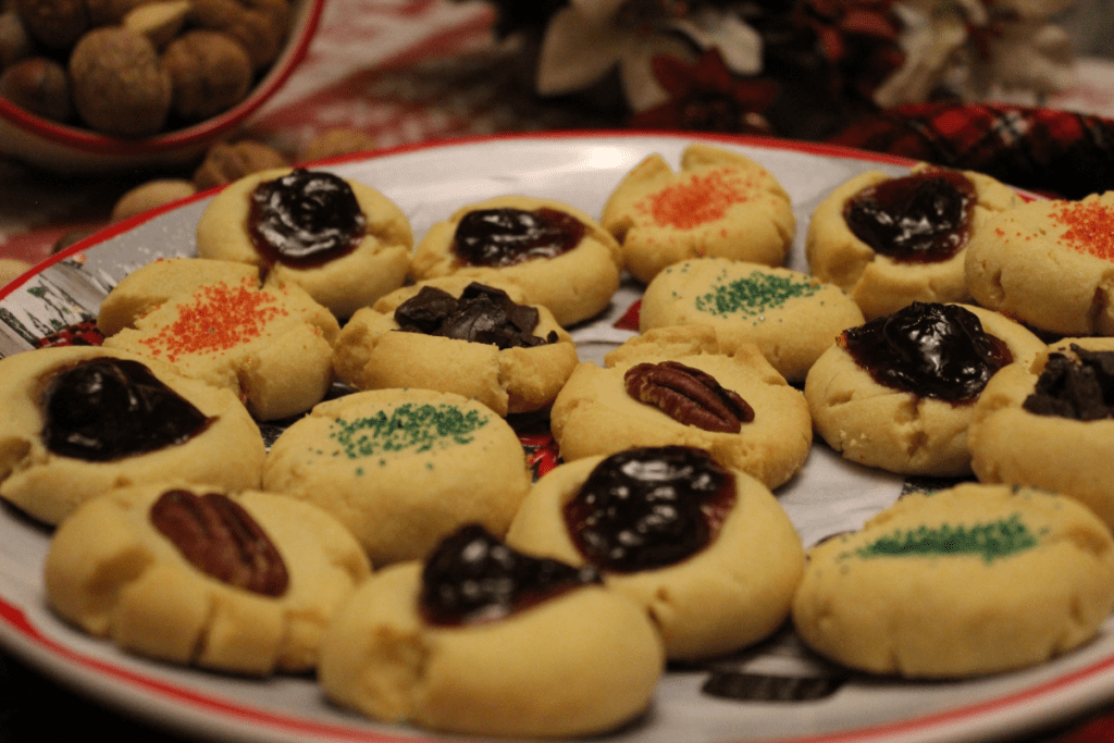 Plate of Old Fashioned Butter Cookies Recipe