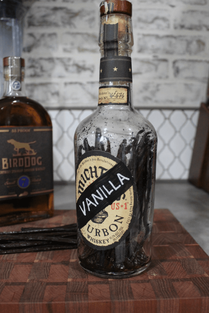 make your own vanilla bottle